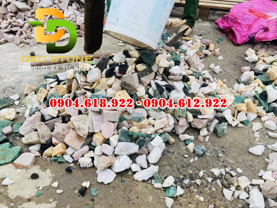 ban-da-thach-anh-ngu-sac-gia-re-tai-ha-noi (3)