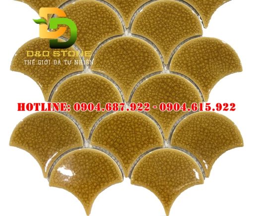 Gạch mosaic gồm vảy cá vàng DDMS0006