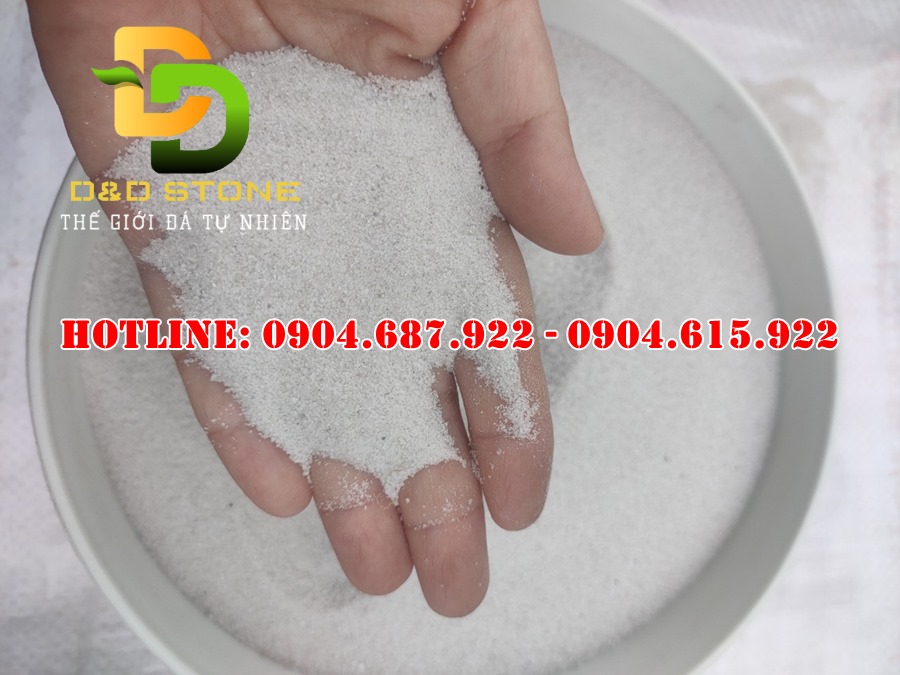 Cát trắng tự nhiên làm sân chơi trẻ em