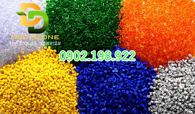 bot-da-cong-nghiep-vai-tro-va-ung-dung-trong-san-xuat-hien-dai