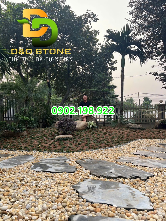 cach-thi-cong-da-buoc-dao-san-vuon-dung-ky-thuat-ben-dep-theo-thoi-gian