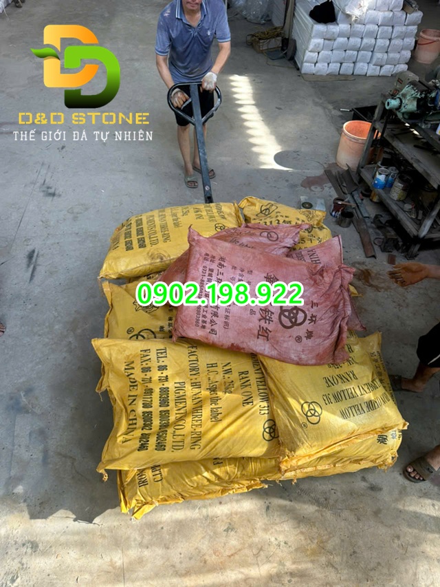 cap-nhat-gia-bot-mau-oxit-sat-moi-nam-2026